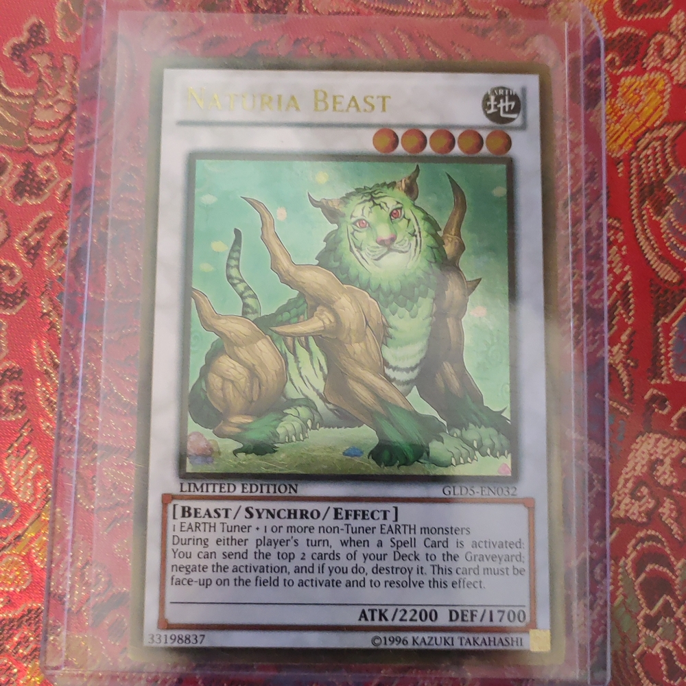 Yu Gi Oh TCG Naturia Beast Limited Edition Gold